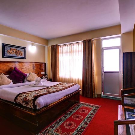 Hotel White Yak Darjeeling  Buitenkant foto