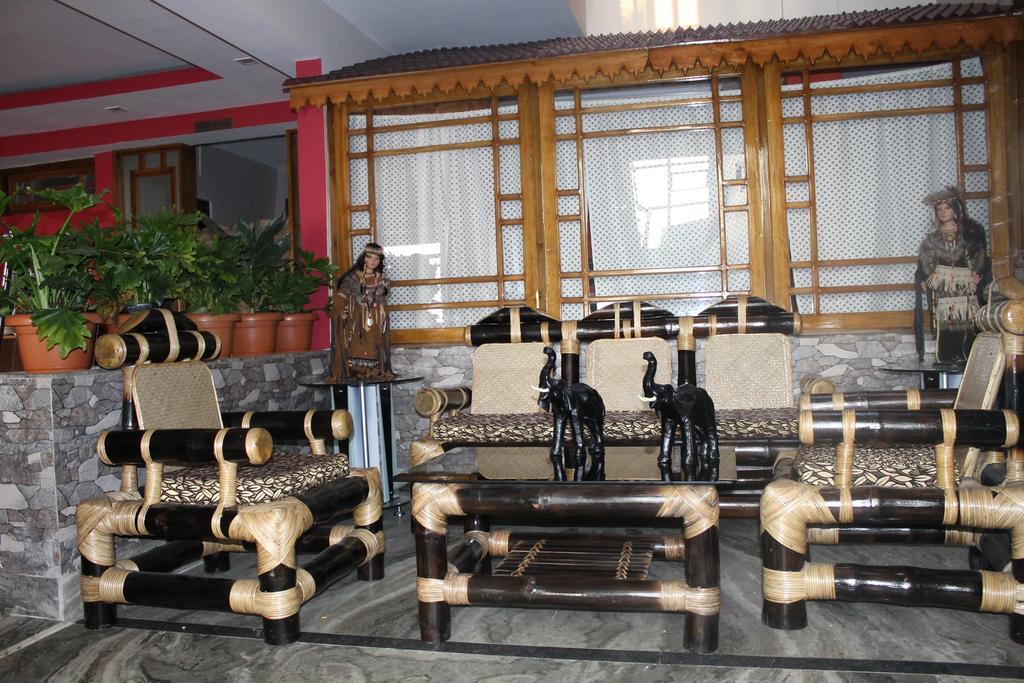 Hotel White Yak Darjeeling  Buitenkant foto